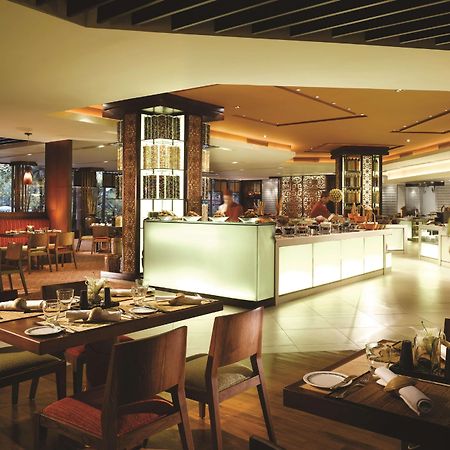 Shangri-La Surabaia Restaurante foto