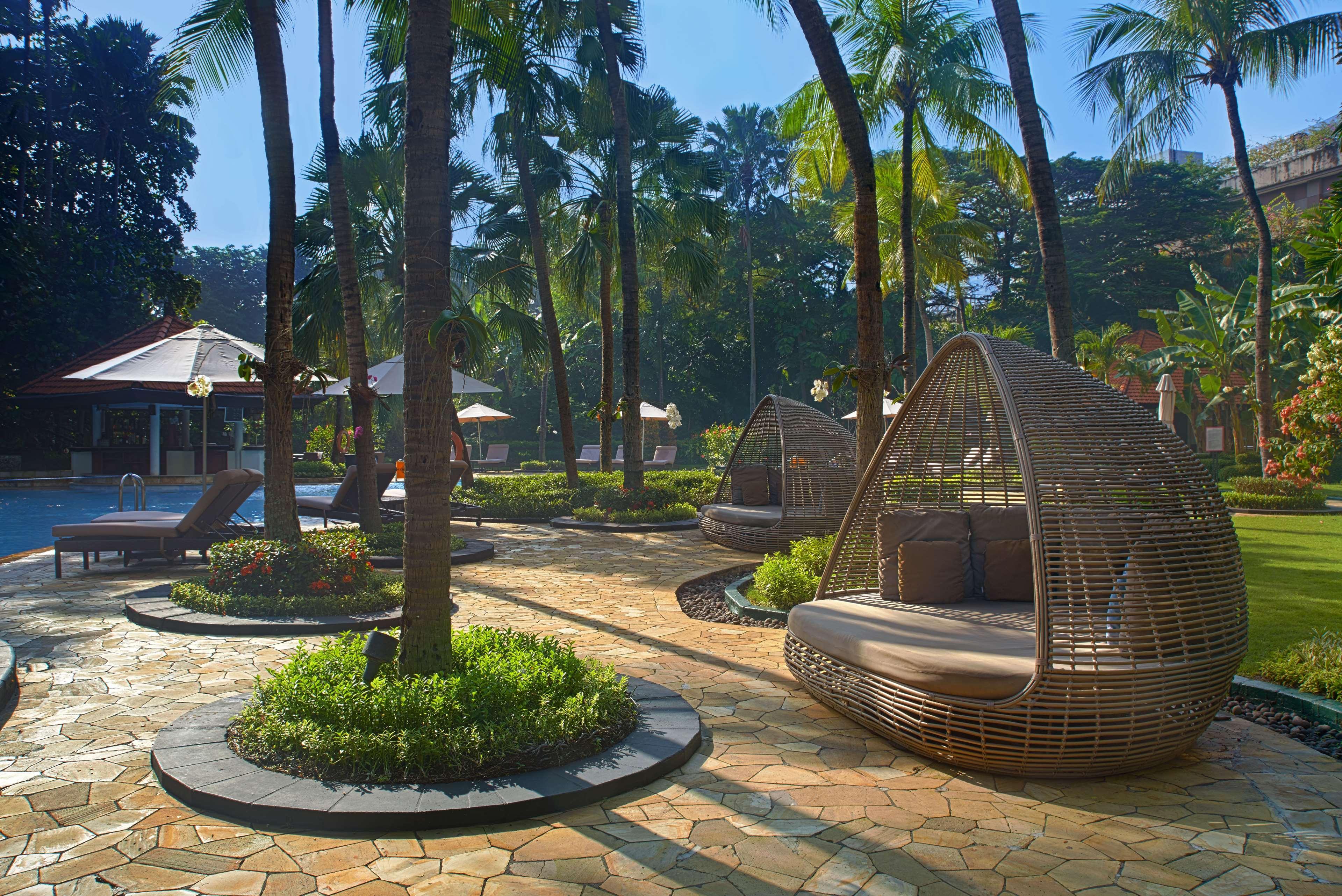 Shangri-La Surabaia Exterior foto